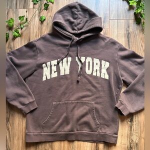 Women’s purple-brownish Tillys New York hoodie